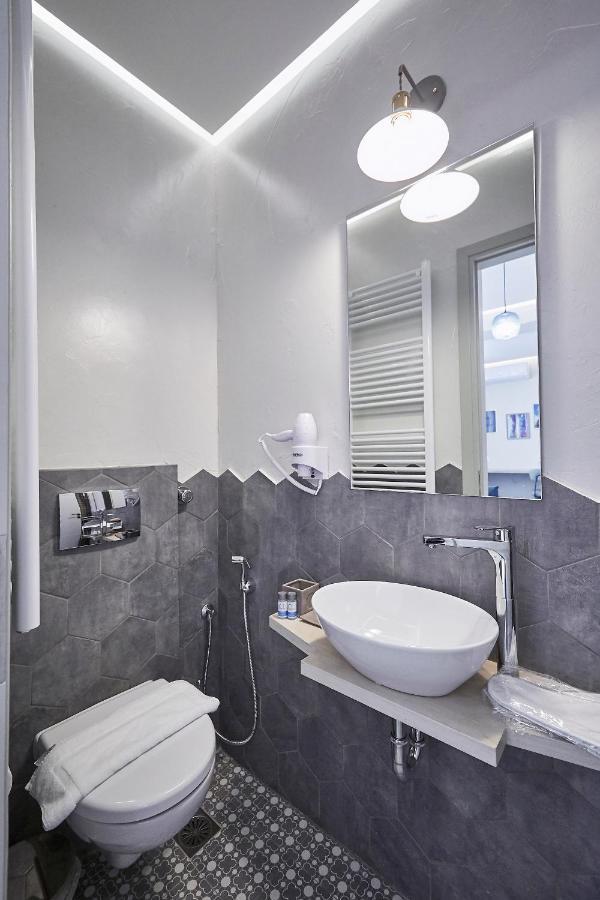 Live In A Funky & Renovated Studio Near Acropolis Афины Экстерьер фото
