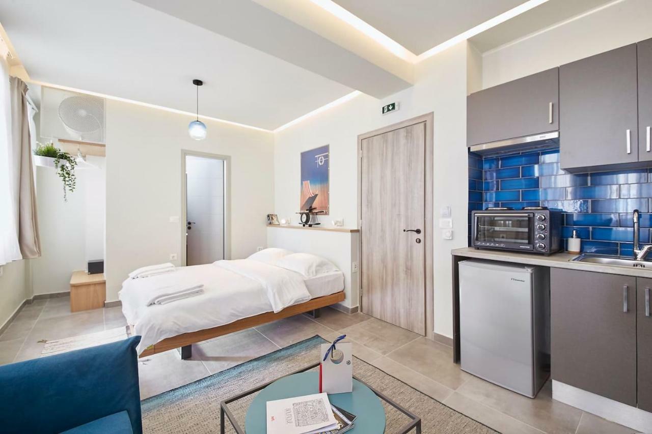 Live In A Funky & Renovated Studio Near Acropolis Афины Экстерьер фото